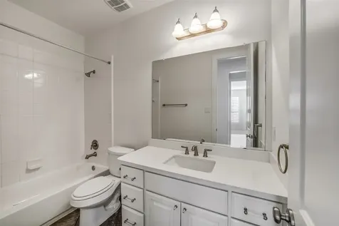 5923 Quiet Point Lane Sugar Land TX 77479