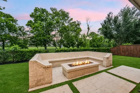 5923 Quiet Point Lane Sugar Land TX 77479