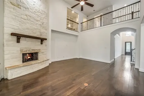 5923 Quiet Point Lane Sugar Land TX 77479