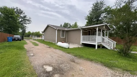 21253 South Street New Caney TX 77357