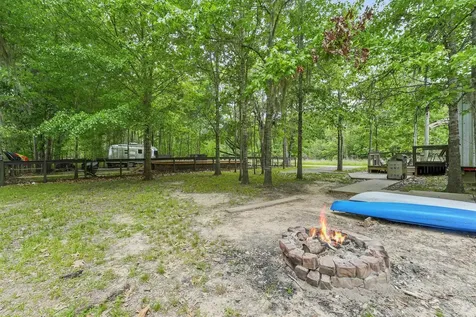 317 Ferguson Drive Cleveland TX 77327