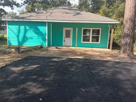 182 Yaupon Creek Onalaska TX 77360