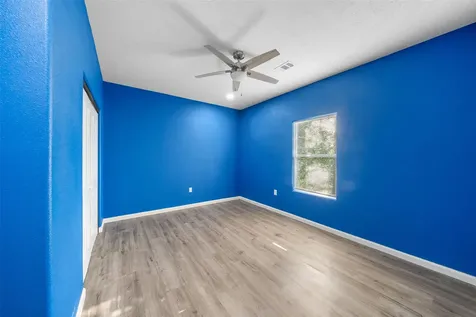182 Yaupon Creek Onalaska TX 77360
