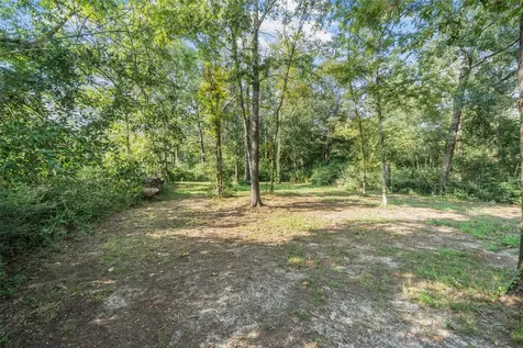 182 Yaupon Creek Onalaska TX 77360