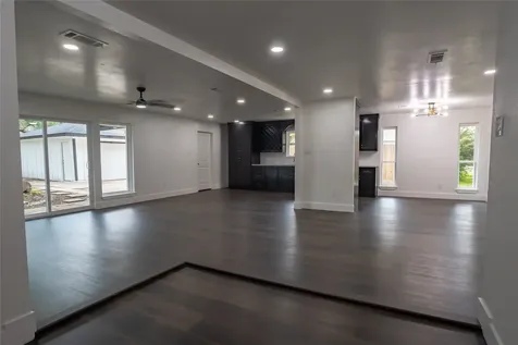 5446 Loch Lomond Drive Houston TX 77096