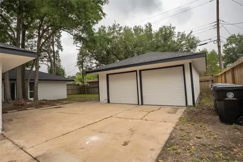 5446 Loch Lomond Drive Houston TX 77096