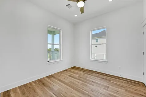 3819 El Lago Street Galveston TX 77554