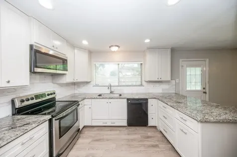 16418 Blackhawk Boulevard Friendswood TX 77546