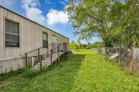 335 County Road 340 Cleveland TX 77327