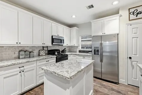 8227 Shady Grove Street Baytown TX 77523