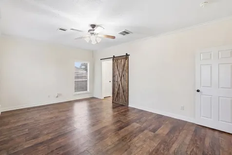 8227 Shady Grove Street Baytown TX 77523