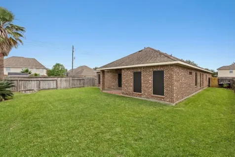 8227 Shady Grove Street Baytown TX 77523