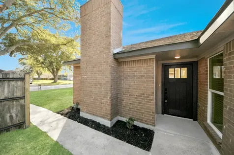 3305 Avenue R Rosenberg TX 77471