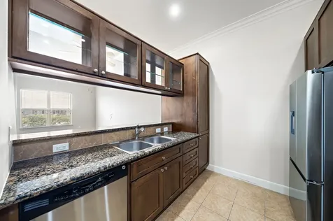 1010 Rosine Street 407 Houston TX 77019