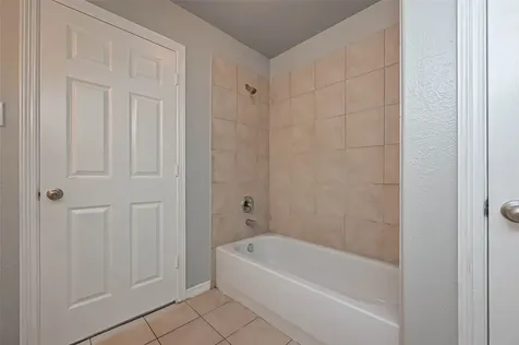 7816 Stoneyway Drive Houston TX 77040