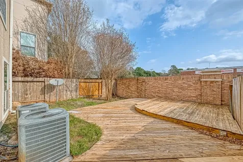 7816 Stoneyway Drive Houston TX 77040