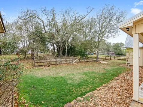 6130 Homeland Lane Brenham TX 77833