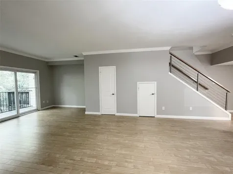 1801 Stoney Brook Drive 106 Houston TX 77063