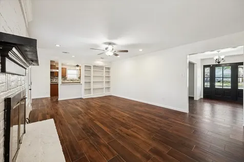 727 Langwood Drive Houston TX 77079