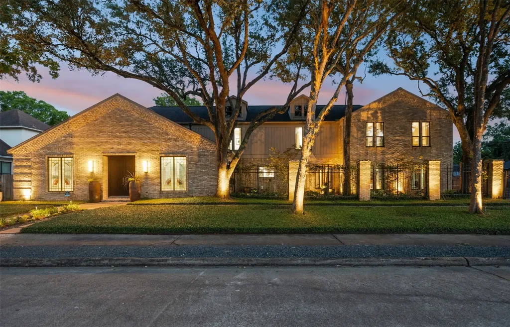 16310 Brook Forest Drive Houston TX 77059