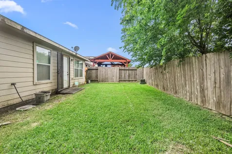 1023 Hampton Villa Lane Houston TX 77047