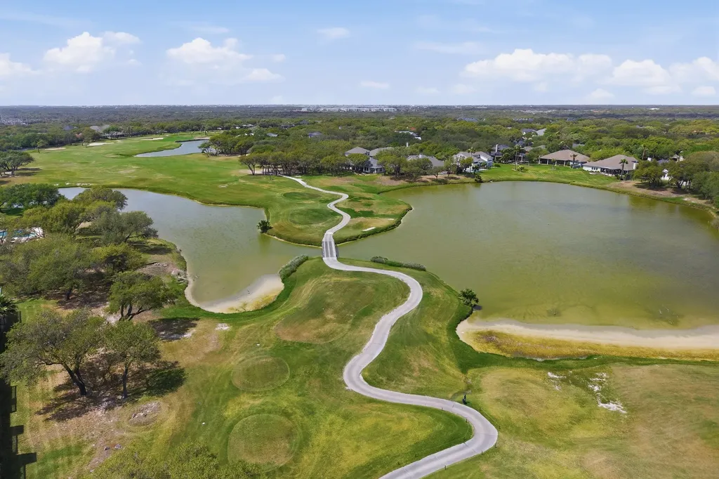302 Saint Andrews Street 202f Rockport TX 78382