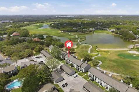 302 Saint Andrews Street 202f Rockport TX 78382