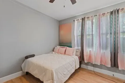5607 Bacher Street B Houston TX 77028