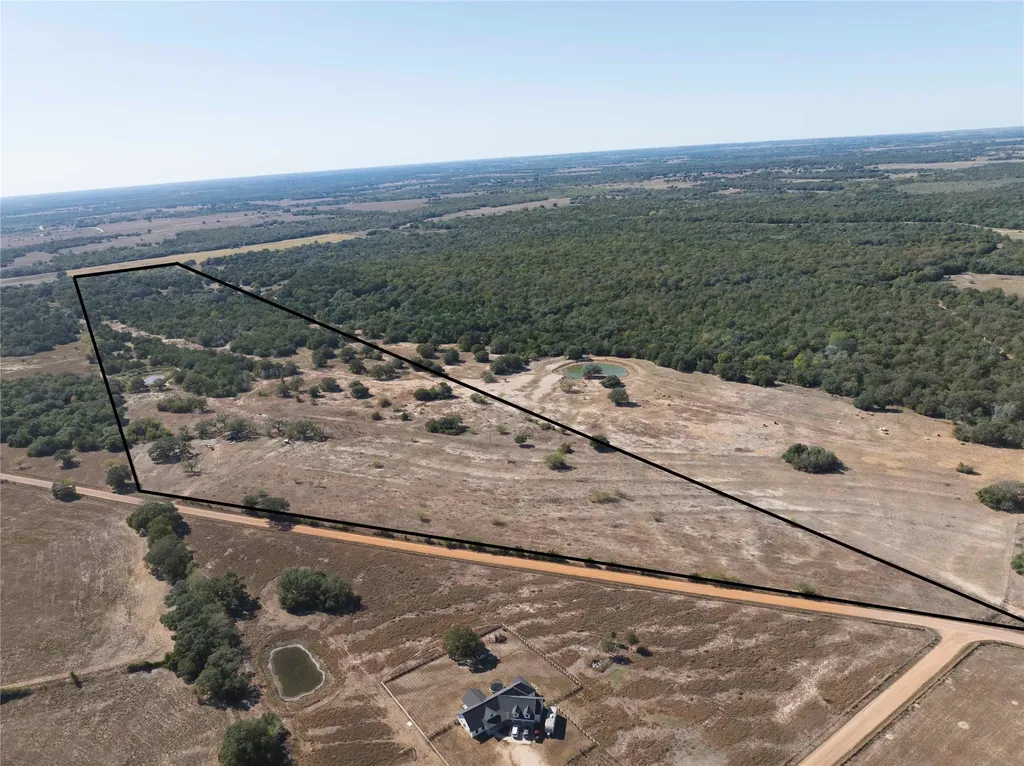 3550 County Road 387 Hallettsville TX 77964