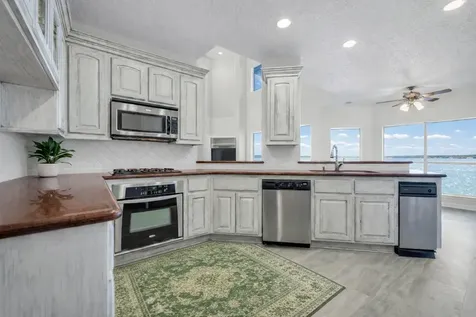 16314 Hunters Circle Montgomery TX 77356