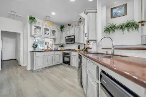16314 Hunters Circle Montgomery TX 77356