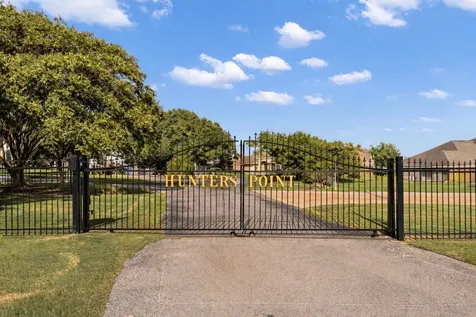16314 Hunters Circle Montgomery TX 77356