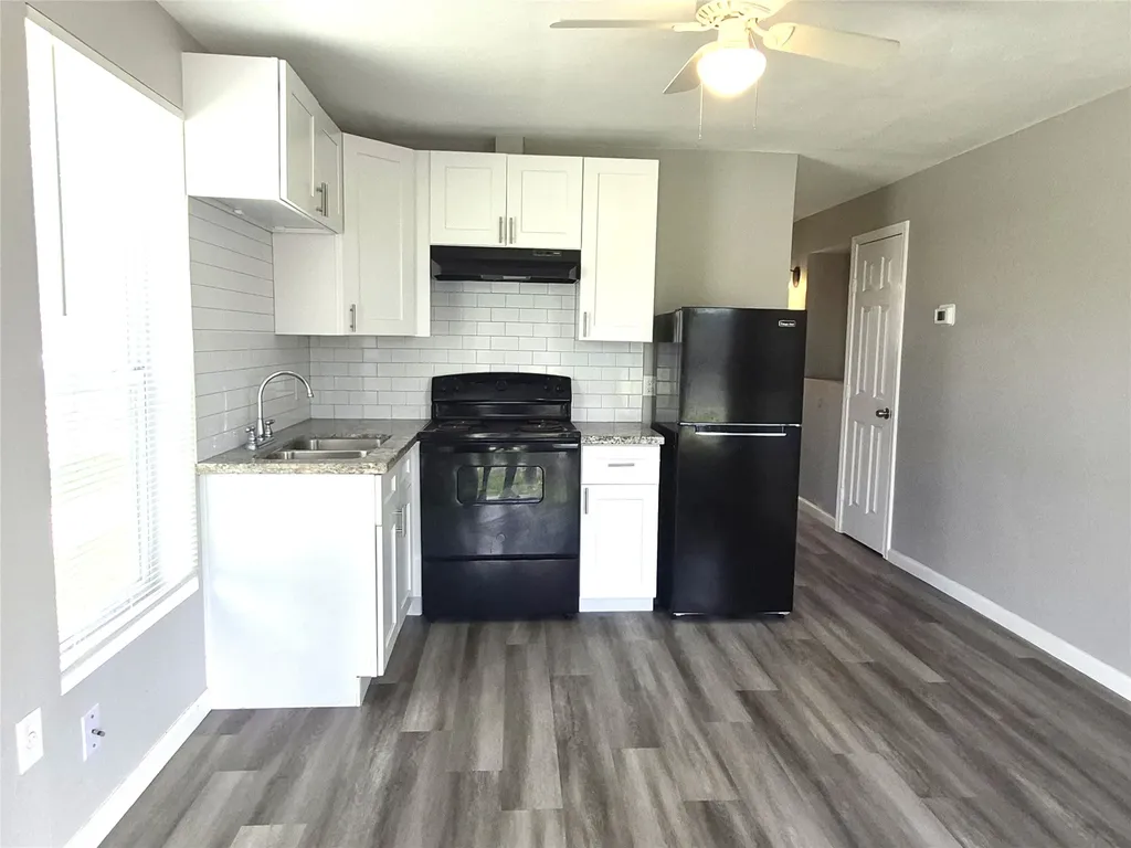 1801 Roosevelt Street 1801 Houston TX 77012