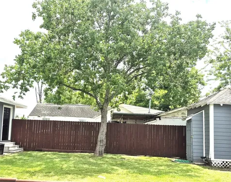 1801 Roosevelt Street 1801 Houston TX 77012