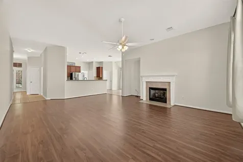 1608 Spring Glen Lane Pearland TX 77581
