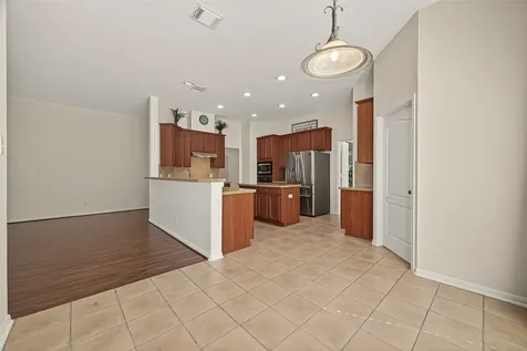 1608 Spring Glen Lane Pearland TX 77581