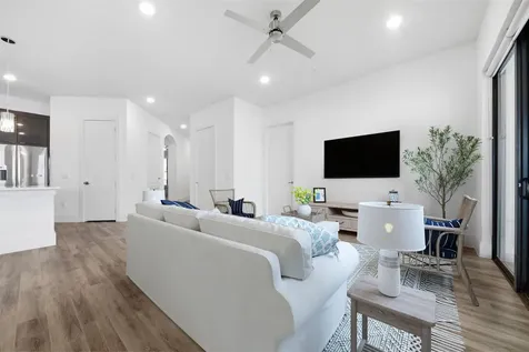 199 Waterpoint Court 106 Conroe TX 77356