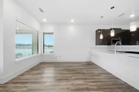 199 Waterpoint Court 106 Conroe TX 77356
