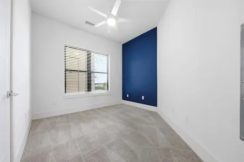 199 Waterpoint Court 106 Conroe TX 77356