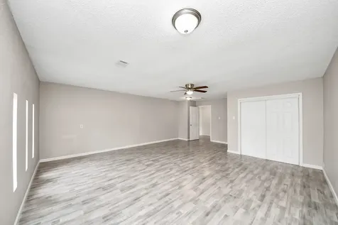 8622 Valley Meadow Drive Houston TX 77078