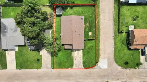 8622 Valley Meadow Drive Houston TX 77078