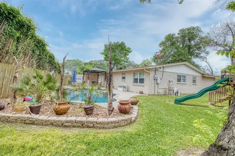 1405 Delabrook Court Seabrook TX 77586