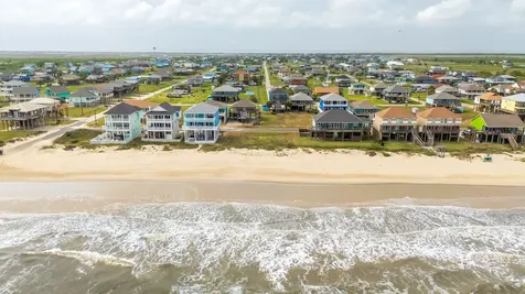 1114 Blue Water Drive Crystal Beach TX 77650