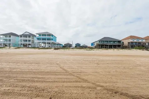 1114 Blue Water Drive Crystal Beach TX 77650