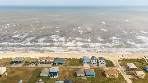 1114 Blue Water Drive Crystal Beach TX 77650