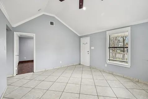 1409 Fairbanks Street Houston TX 77009