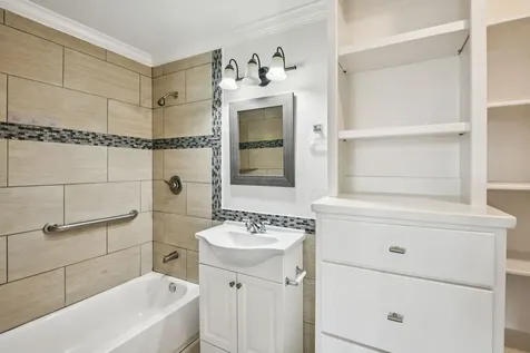 1409 Fairbanks Street Houston TX 77009