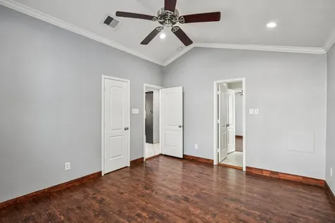 1409 Fairbanks Street Houston TX 77009