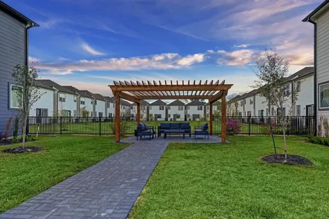 2319 Silva Park Lane Houston TX 77091