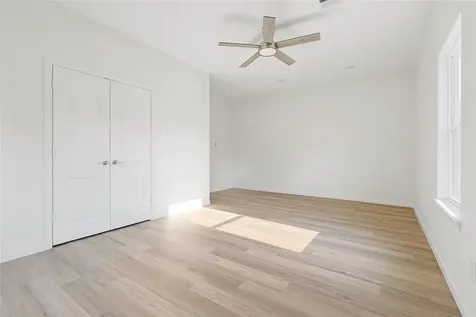 2317 Cedar Street Pearland TX 77581